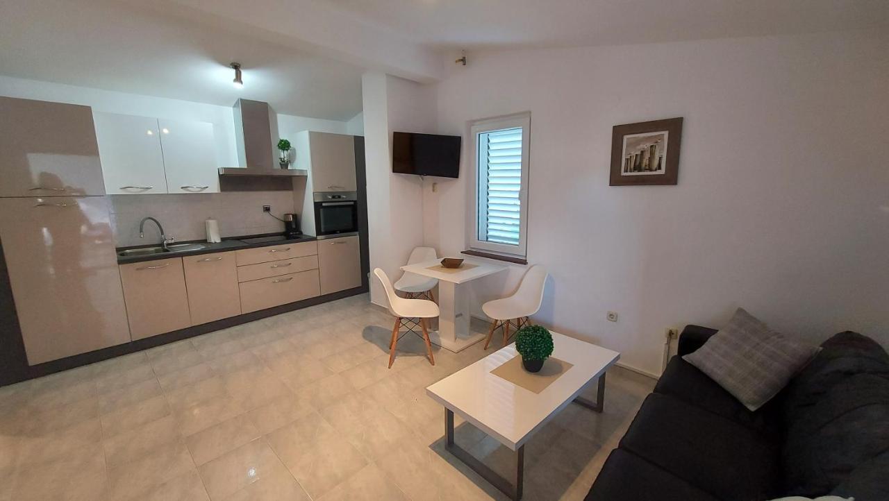 Apartamento Soline Ada Pjescana Uvala Exterior foto