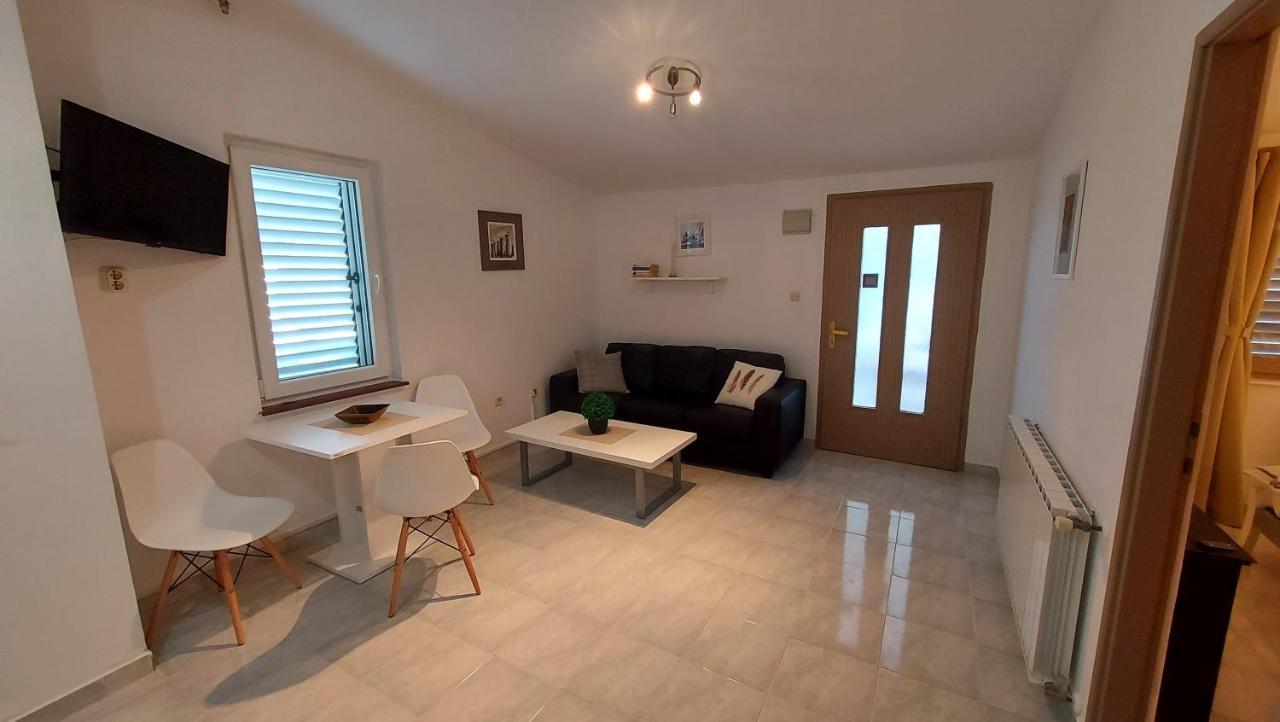 Apartamento Soline Ada Pjescana Uvala Exterior foto