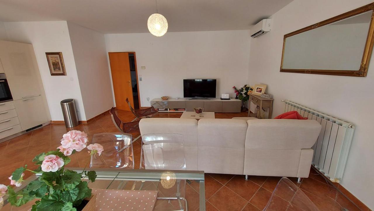 Apartamento Soline Ada Pjescana Uvala Exterior foto