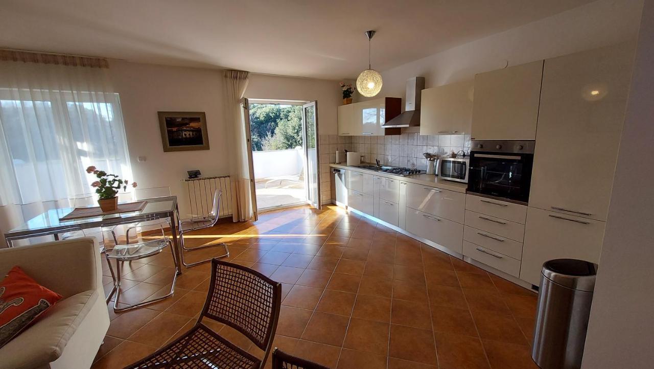 Apartamento Soline Ada Pjescana Uvala Exterior foto