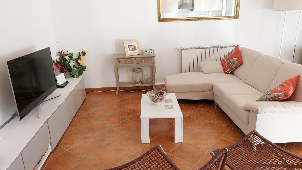 Apartamento Soline Ada Pjescana Uvala Exterior foto