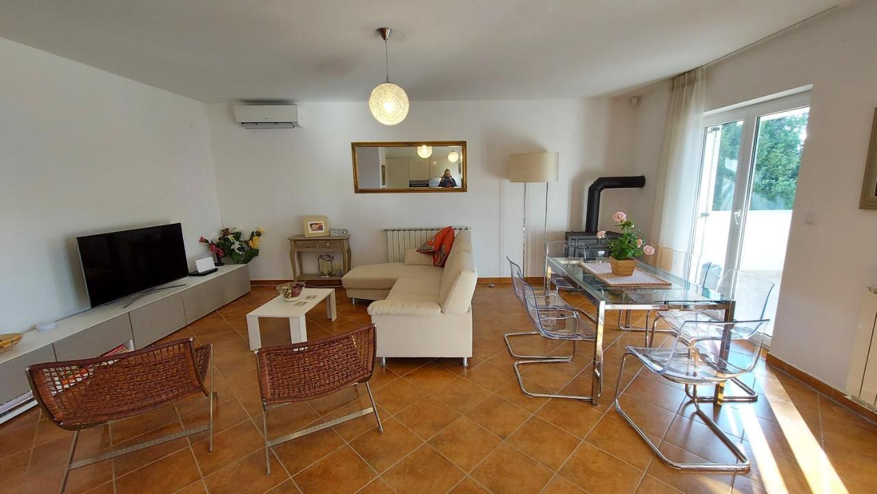 Apartamento Soline Ada Pjescana Uvala Exterior foto